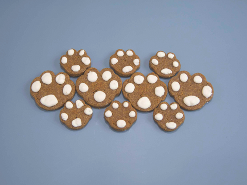 Paw-Licious Peanut Butter Cookies